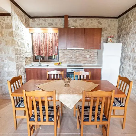 Holiday home Twin Castles Maisonettes By Rentalspro Services - Halkidiki Kriopigi