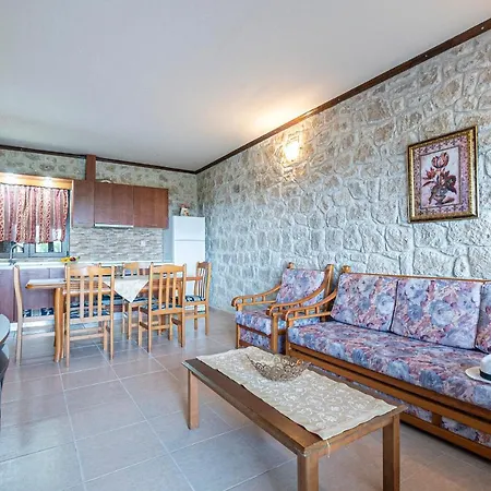 Twin Castles Maisonettes By Rentalspro Services - Halkidiki Kriopigi