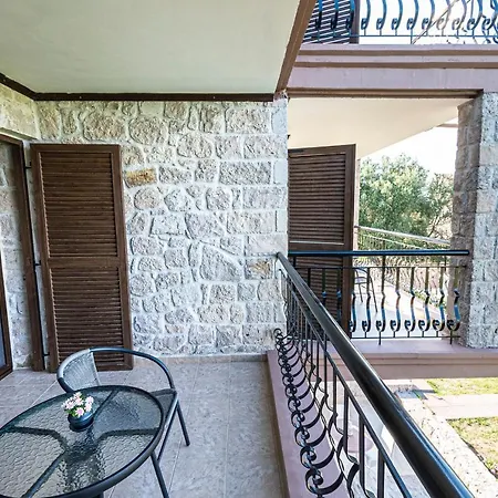 Twin Castles Maisonettes By Rentalspro Services - Halkidiki Kriopigi