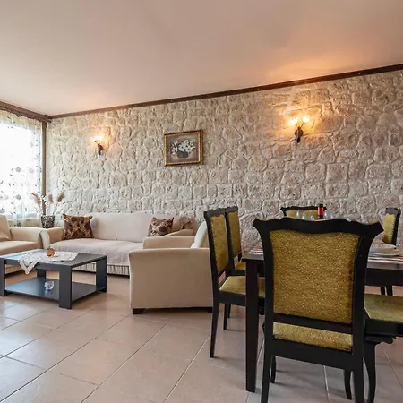 Twin Castles Maisonettes By Rentalspro Services - Halkidiki Vakantiehuis *
